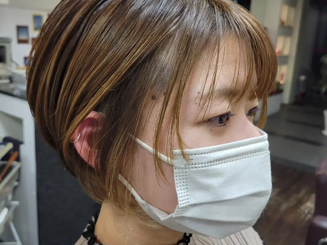 ショート 顔周りカット カット ヘアカラー トリートメント 遠藤 史秋のヘアスタイル