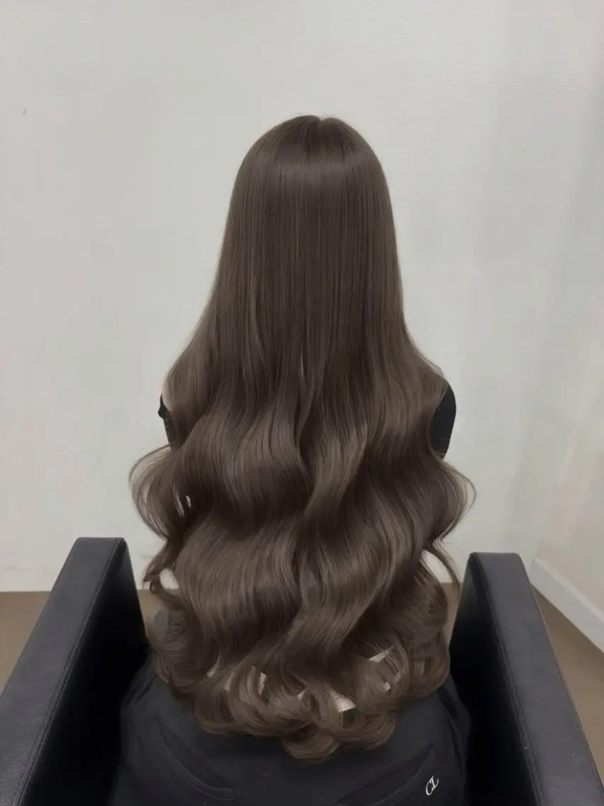 ロング カラー パーマ ヘアアレンジ メンズ キッズ カット ヘアカラー オリーブカラー/ 上田優希/透明感のヘアスタイル