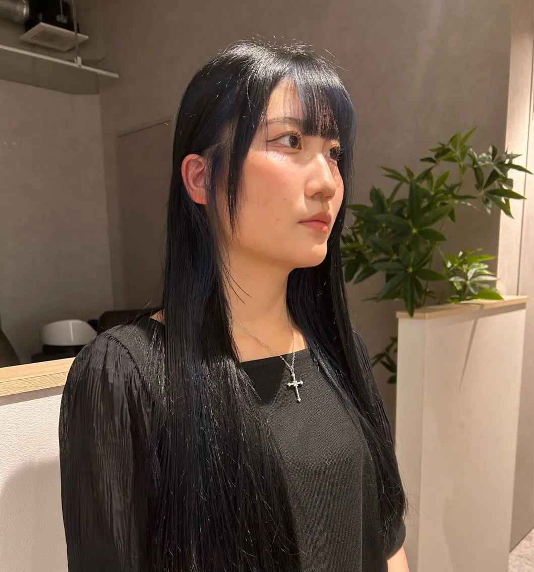 カラー ダブルカラー イヤリングカラー ハイトーンカラー インナーカラー 髪質改善 ヘアカラー ♡ハイトーン★ ネイル/しの♡のヘアスタイル