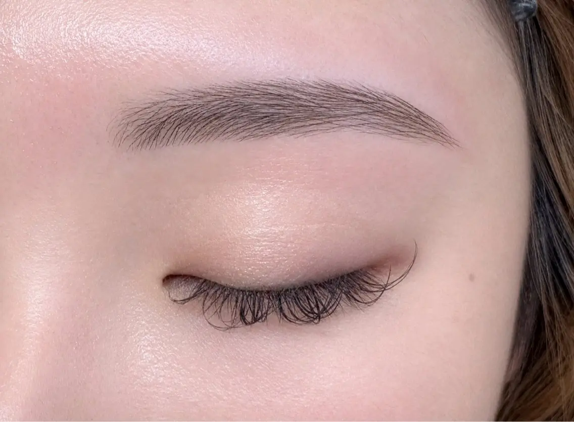 アイブロウ ワックス脱毛 眉カット ef_eyelash りおなの眉毛・アイブロウイメージ