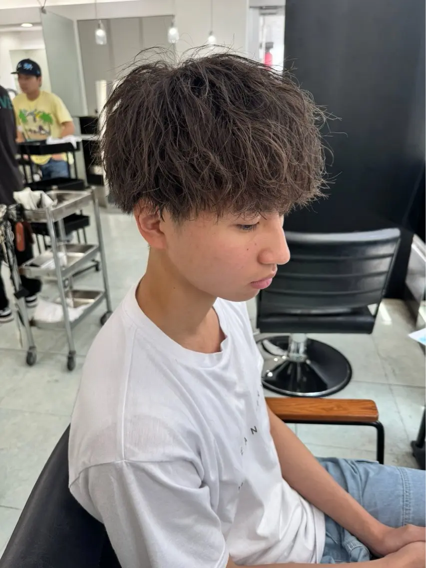 パーマ 望月 澪央のヘアスタイル
