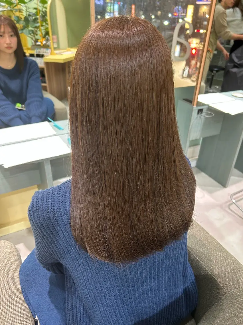 カラー ブリーチ ダブルカラー ブリーチなしカラー 一條 乃亜のヘアスタイル