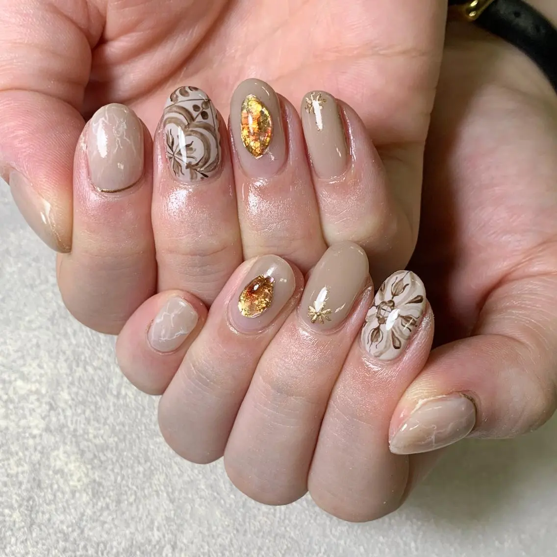 ネイル ハンドネイル FIORITURA aiのネイルデザイン