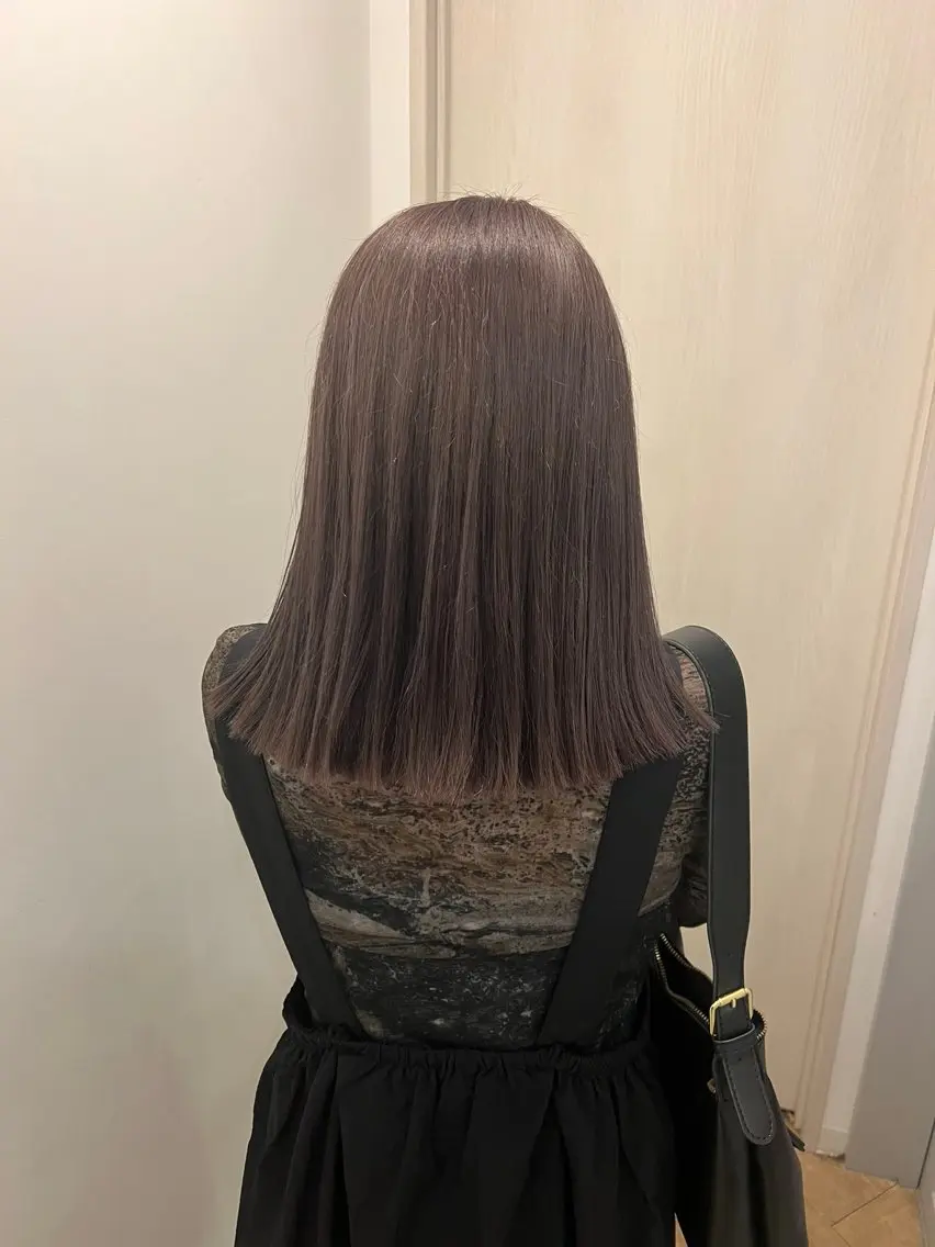 カット＋艶カラーの写真