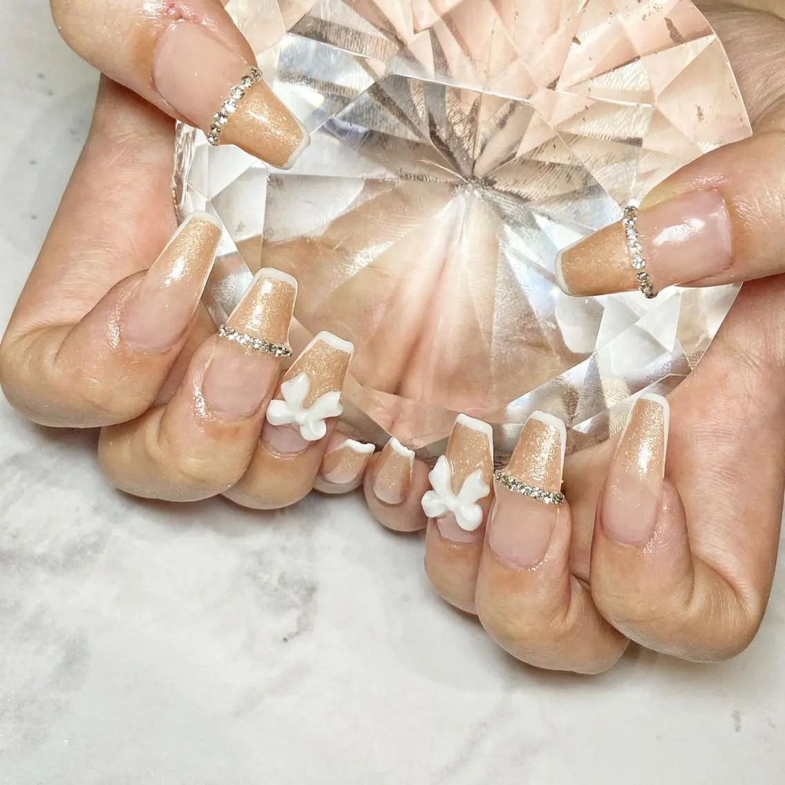 ネイル ハンドネイル YUN 💅のネイルデザイン