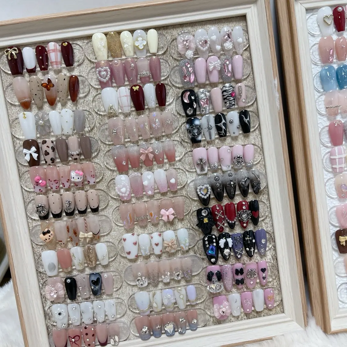 ネイル ハンドネイル ルリン サロン💅のネイルデザイン