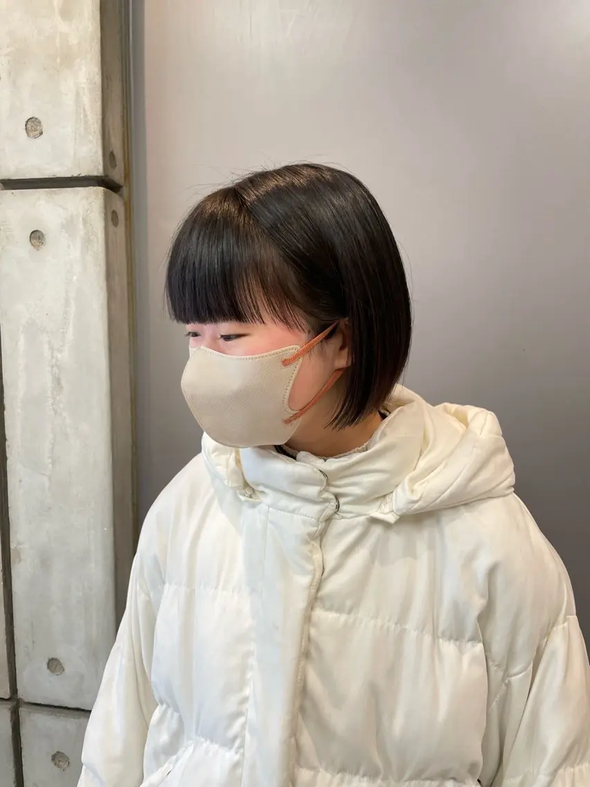 ショート ヘアカラー 青木 あおいのヘアスタイル