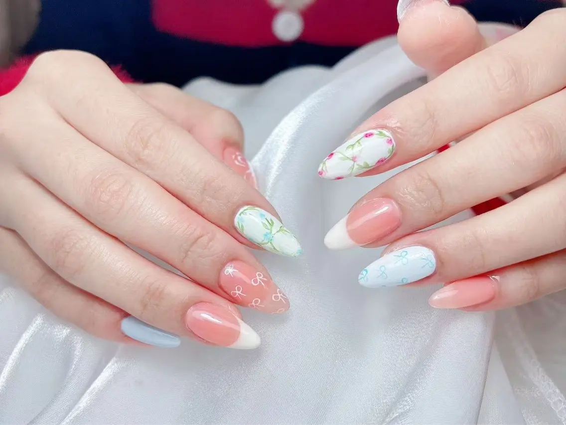 ネイル 🎀M nails✨ ビューティーのネイルデザイン