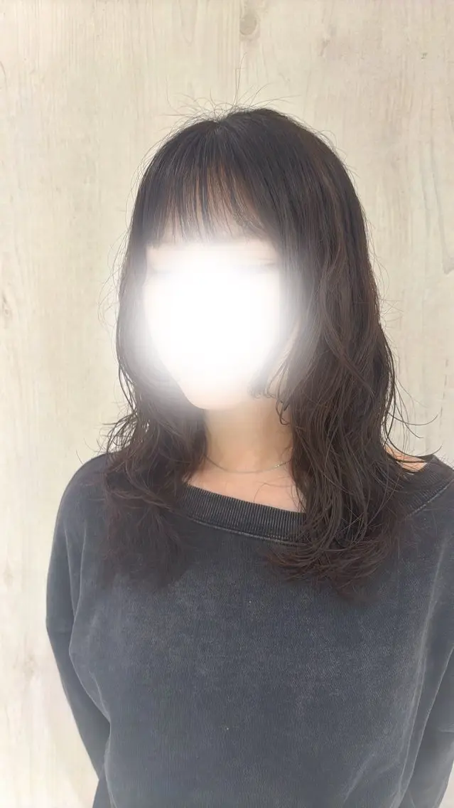 セミロング パーマ 🌷透明感カラー🌷 リンカのヘアスタイル