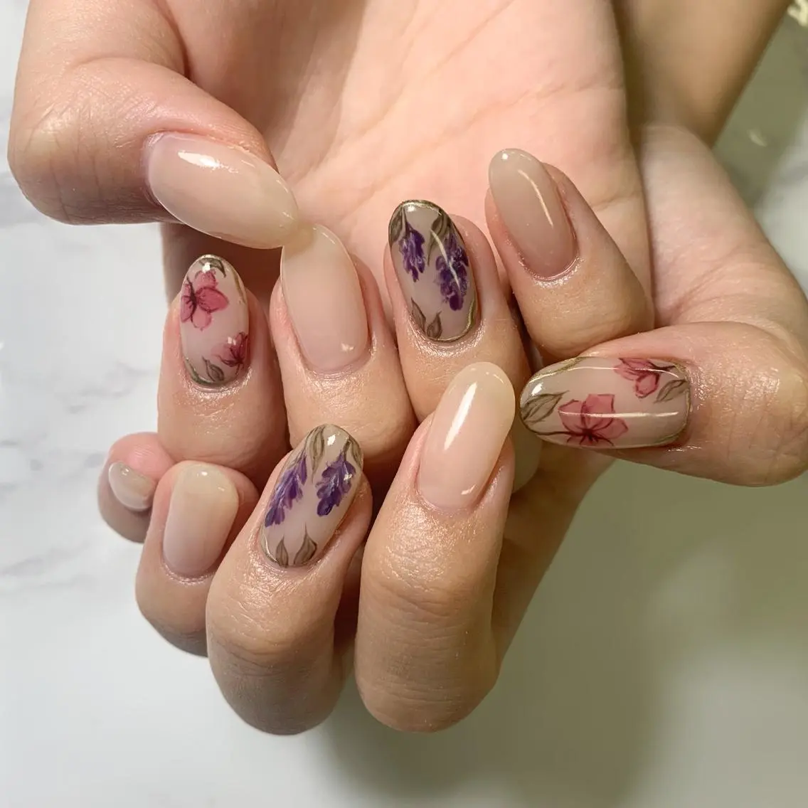 ネイル ハンドネイル FIORITURA aiのネイルデザイン