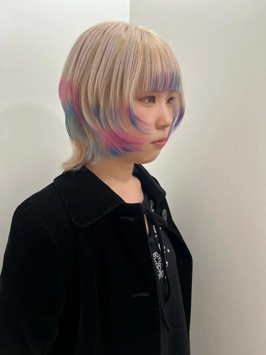 ミディアム ヘアカラー トリートメント 💥ウルフカット デザインあんな💥のヘアスタイル