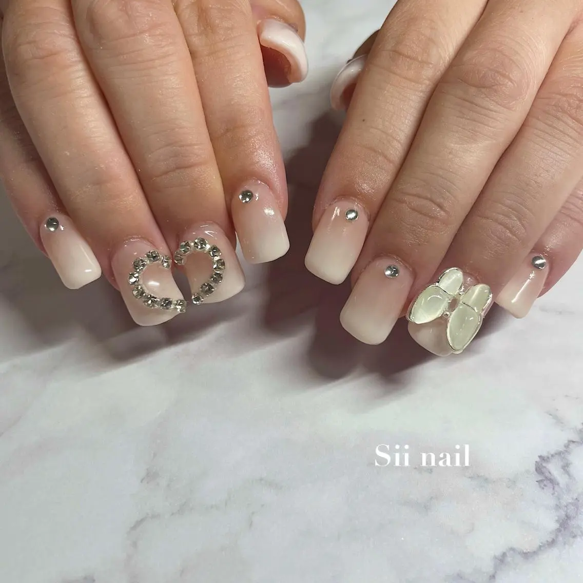 ネイル Sii nail 🤍SAKIのネイルデザイン
