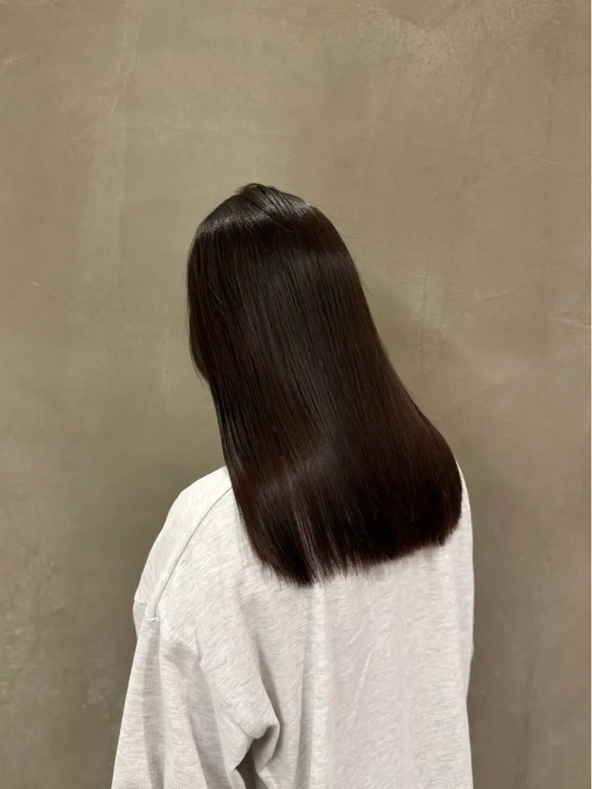 ロング ロング カット トリートメント AILERON 陣岸のヘアスタイル