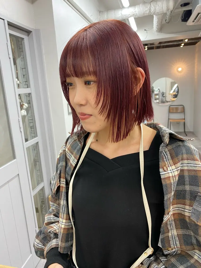 ショート カラー ブラウンカラー ピンクカラー ピンクブラウン 顔まわりレイヤー レイヤーカット レイヤー暖色カラー 池袋Yamamotoのヘアスタイル