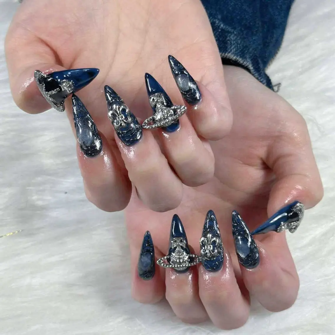 ネイル Hin Hana Nailのネイルデザイン