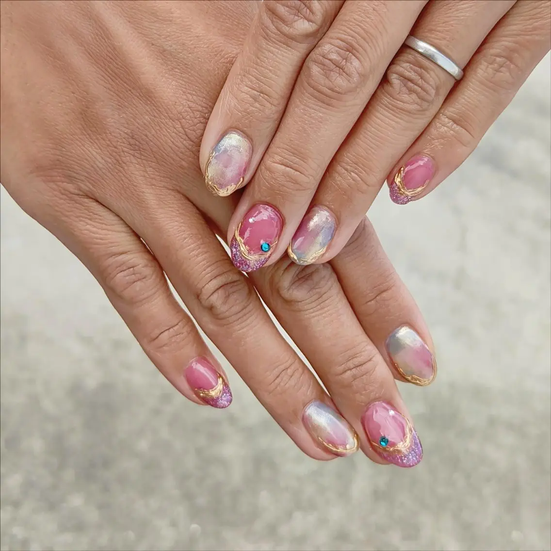 ネイル THIS NAILSのネイルデザイン