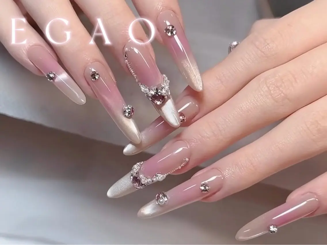 ネイル 長さ出し ジェルネイル 韓国ネイル マグネットネイル 持ち込み EGAO NAIL 錦糸町店のネイルデザイン