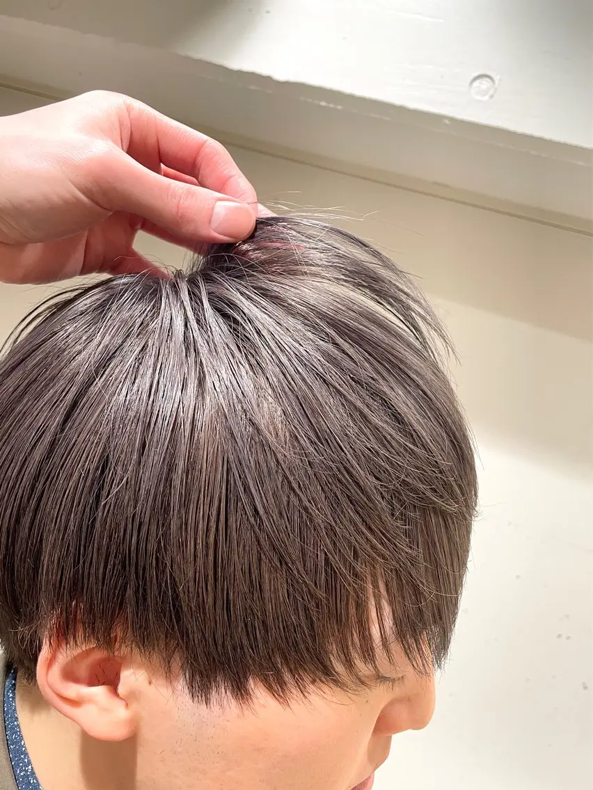 ショート カラー メンズ メンズブリーチ メンズハイトーン ブリーチ ケアブリーチ グレージュ カット ヘアカラー トリートメント 小山功陽 /メンズスタイルのヘアスタイル