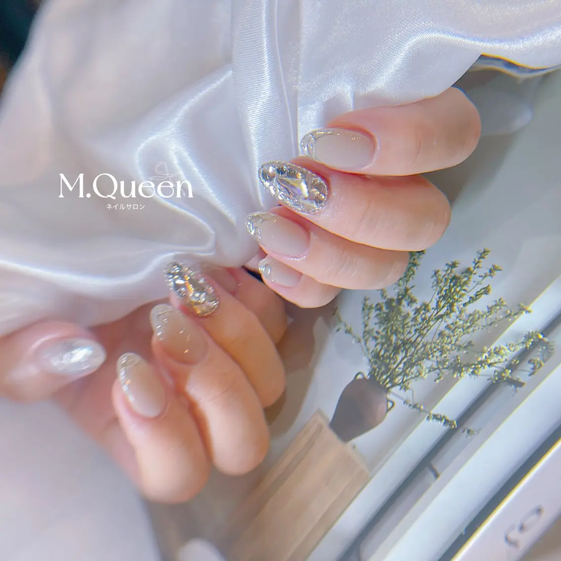 ネイル MQueen ネイルサロンのネイルデザイン