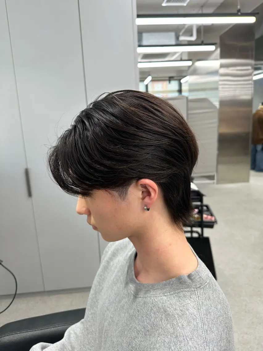 【🔥ミニモ学割🔥】曲がる縮毛矯正でくせ毛の方も理想の毛流れヘアを！✨ピンピンにならず綺麗に曲げられますよ‼️の写真