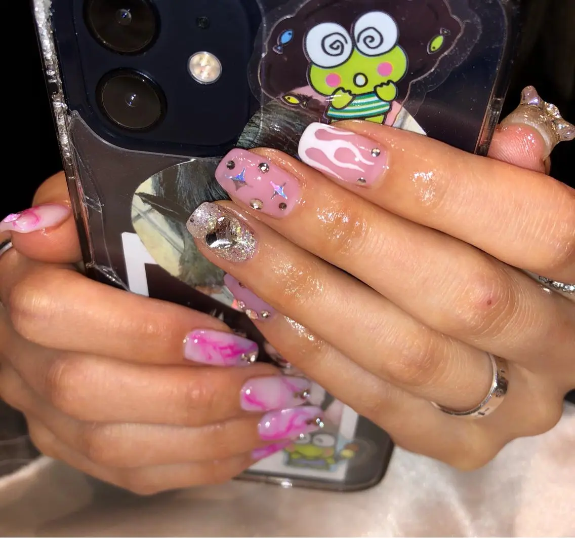 ネイル ハンドネイル パラあり！フィルイン 美フォルムのネイルデザイン