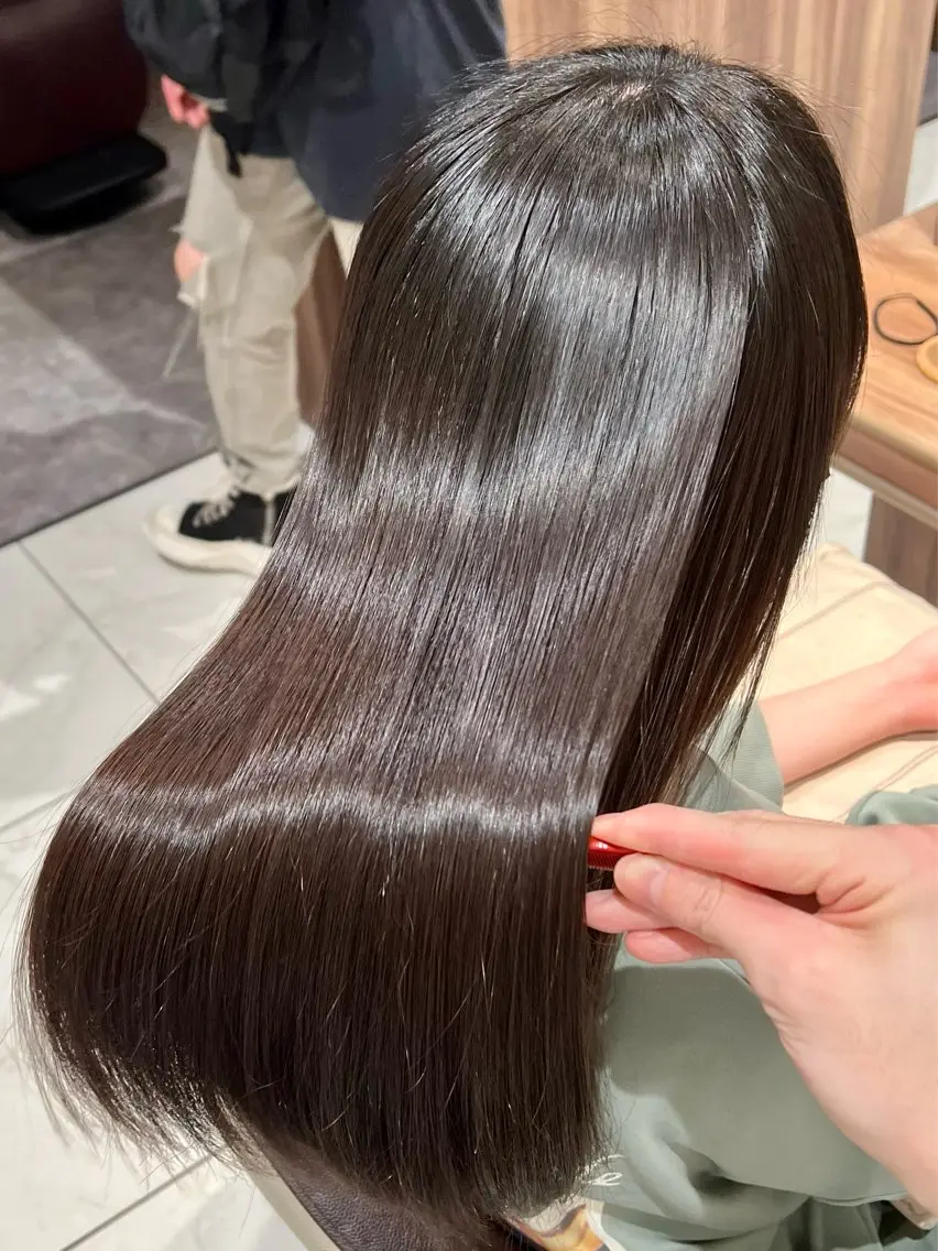 ロング 縮毛矯正 トリートメント 髪質改善縮毛矯正 谷口雄太のヘアスタイル