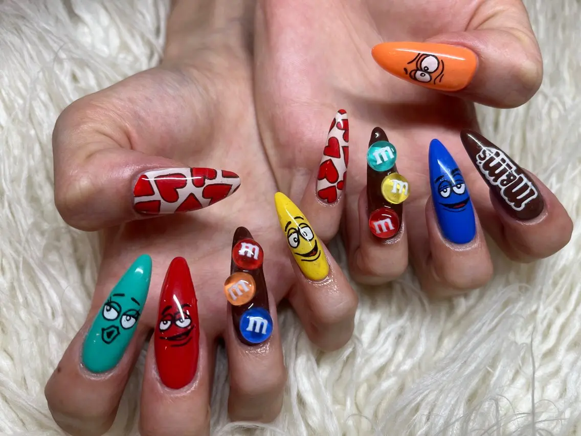 ネイル バレンタイン ハンドネイル フットネイル Nail salon LuaRのネイルデザイン