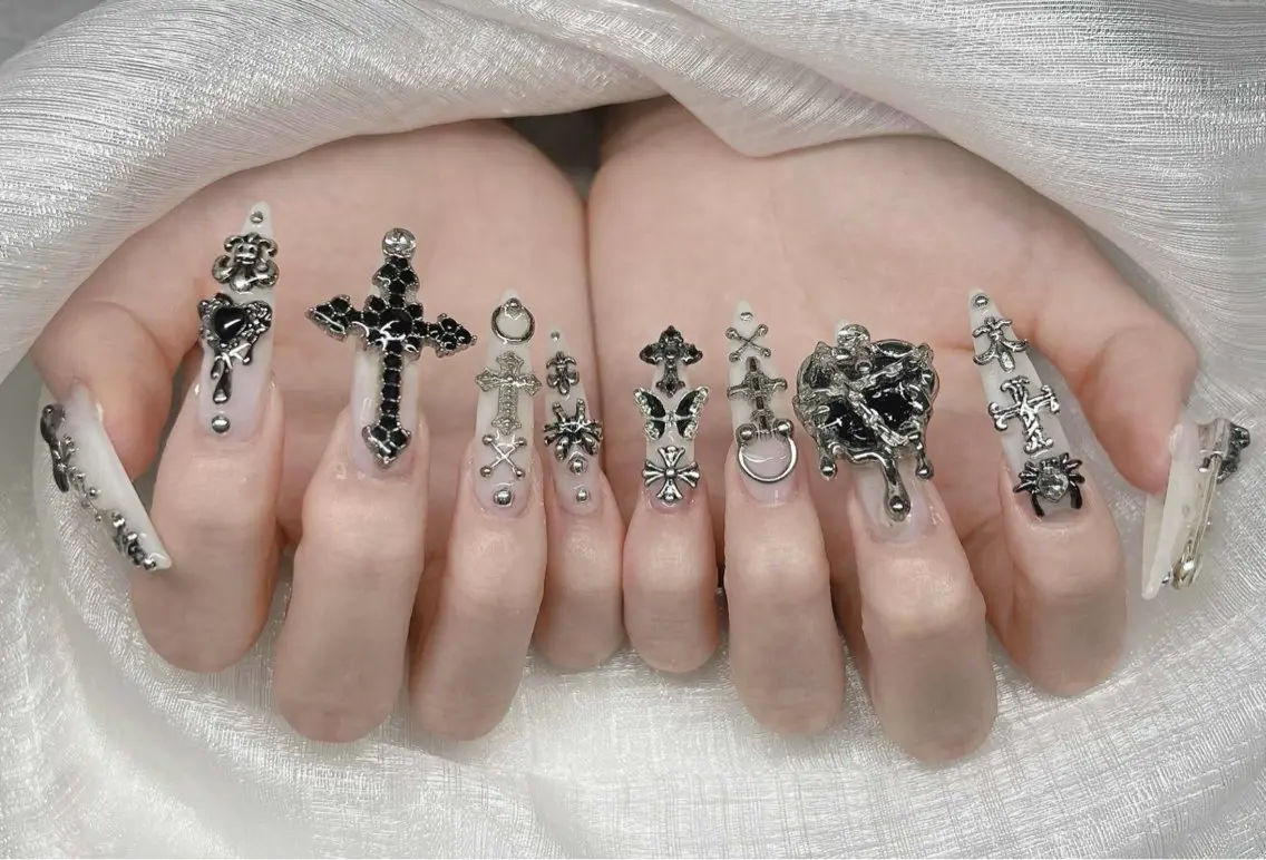 ネイル 長さ出し グラデーション 卒業式 キラキラネイル マグネットネイル ハンドネイル Lee Nailsのネイルデザイン