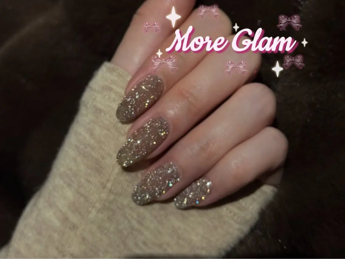 ネイル アートネイル オーロラネイル カジュアル クリアネイル 長さ出し 石川 みやびのネイルデザイン
