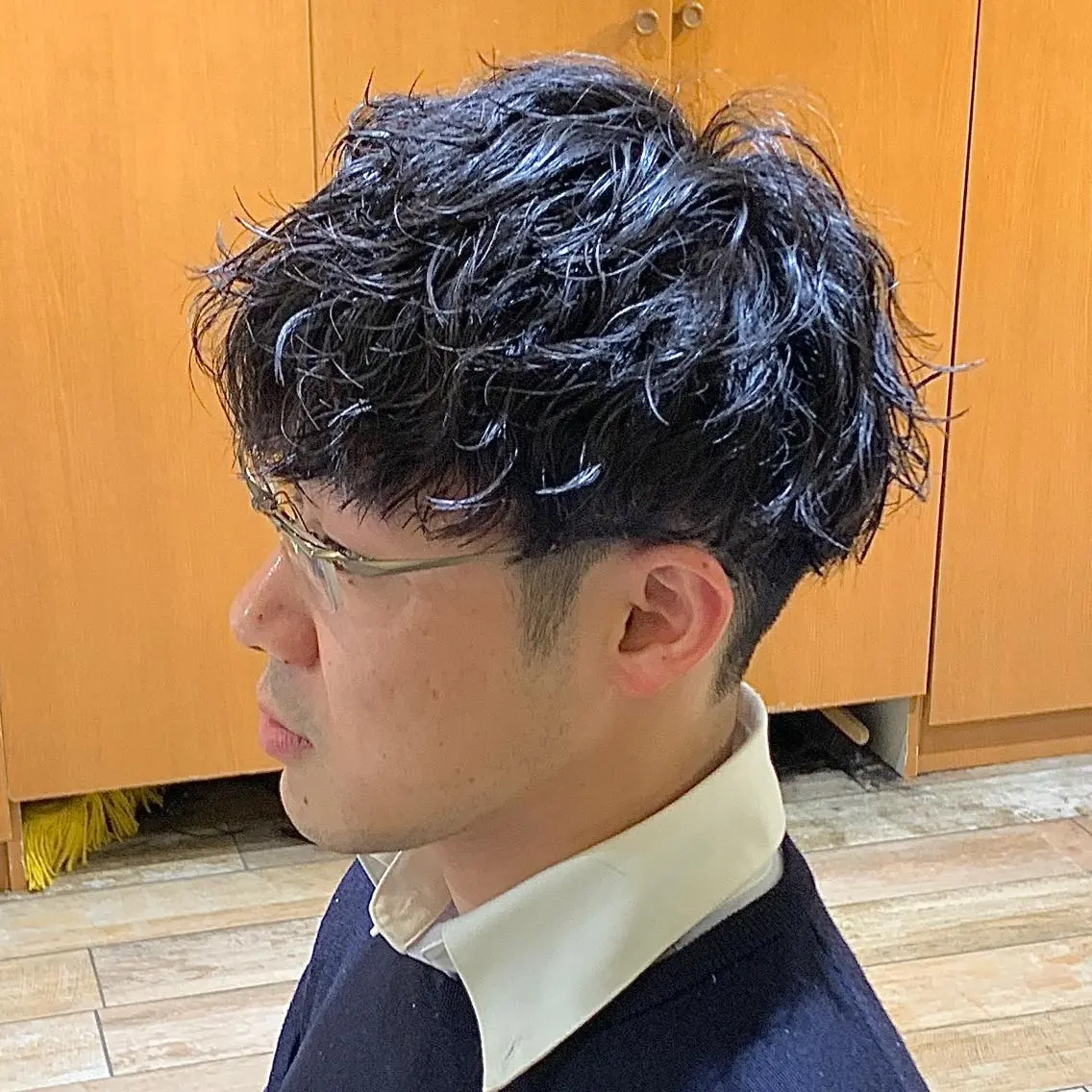 ショート パーマ メンズ カルマパーマ メンズ韓国風 メンズパーマ スペインカール 波巻きパーマ 実績のメンズパーマ/ スナップフォト見てねのヘアスタイル