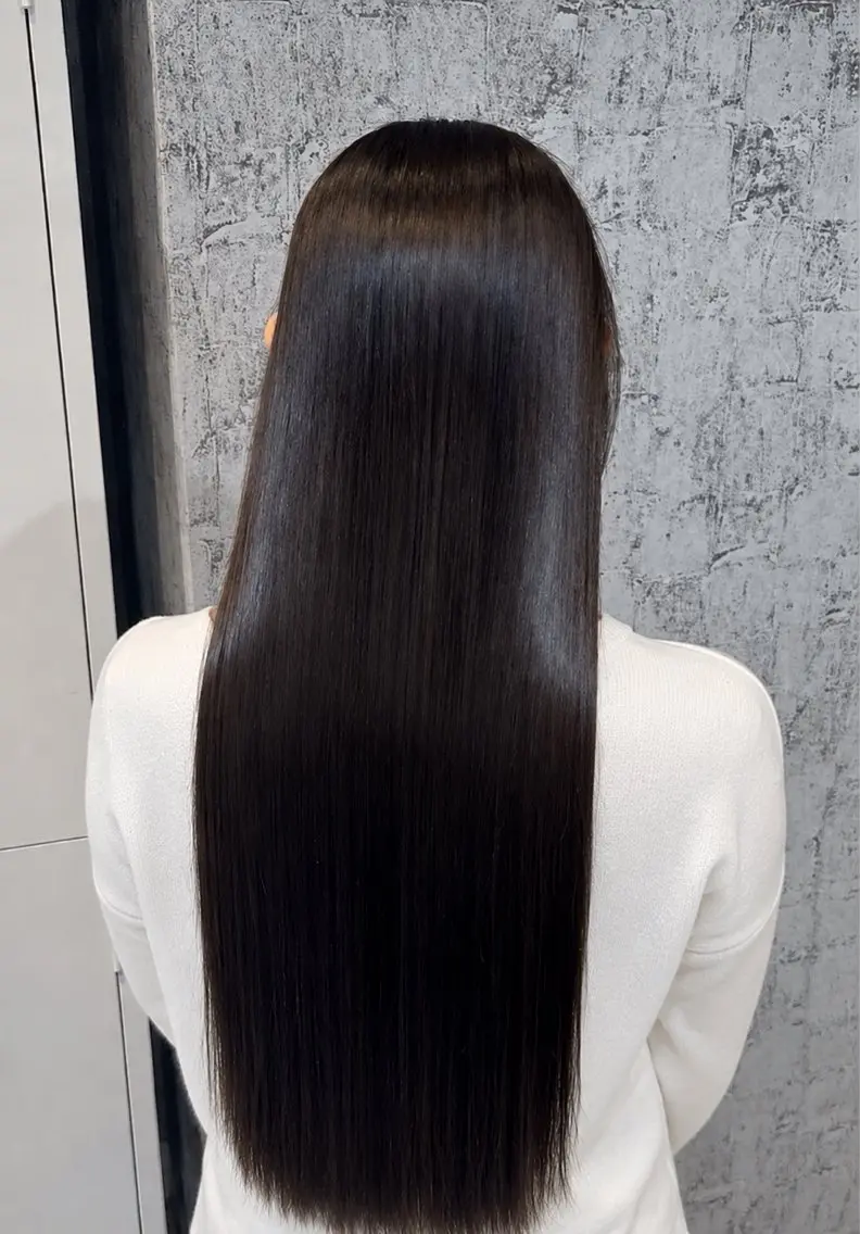 セミロング カラー 縮毛矯正 ✨髪質改善カラー✨ ななみのヘアスタイル
