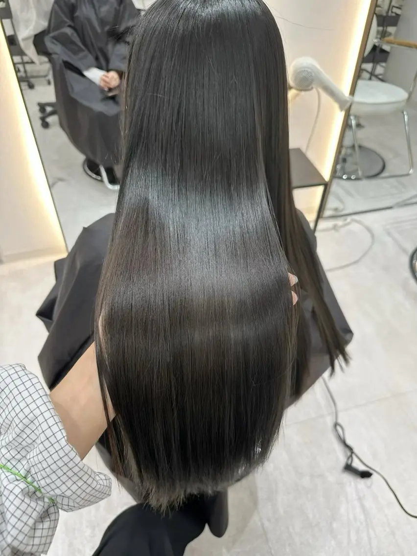 ロング カラー アッシュ ベージュカラー ブラウンカラー 透明感カラー グレージュ 福田 れん/個室 ReFa認定サロンのヘアスタイル
