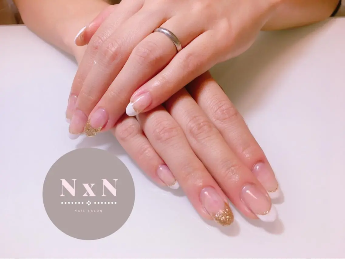 ネイル フレンチネイル ラメ(グリッター) ハンドネイル nail salon N×Nのネイルデザイン