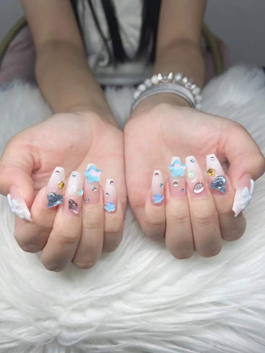 ネイル ハンドネイル Lee Nails チップ長さだし専門店のネイルデザイン