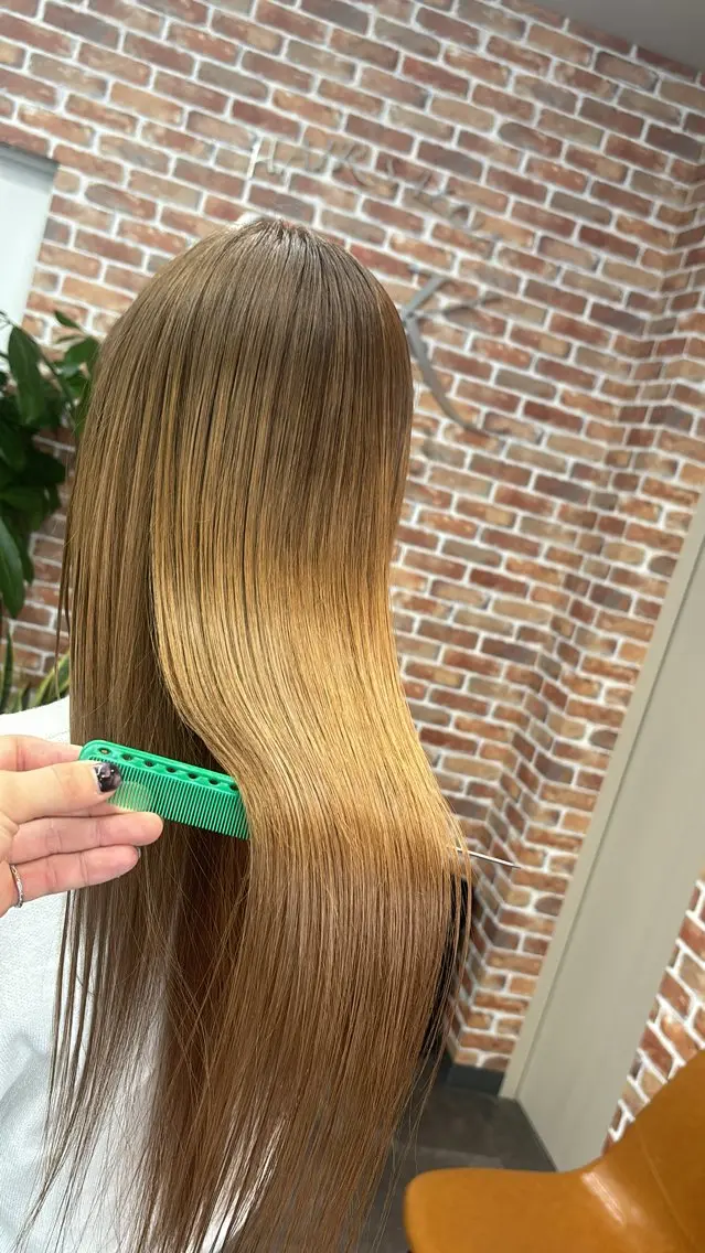 ロング カラー 髪質改善 ヘアカラー トリートメント ギャルの革命児 秀斗のヘアスタイル