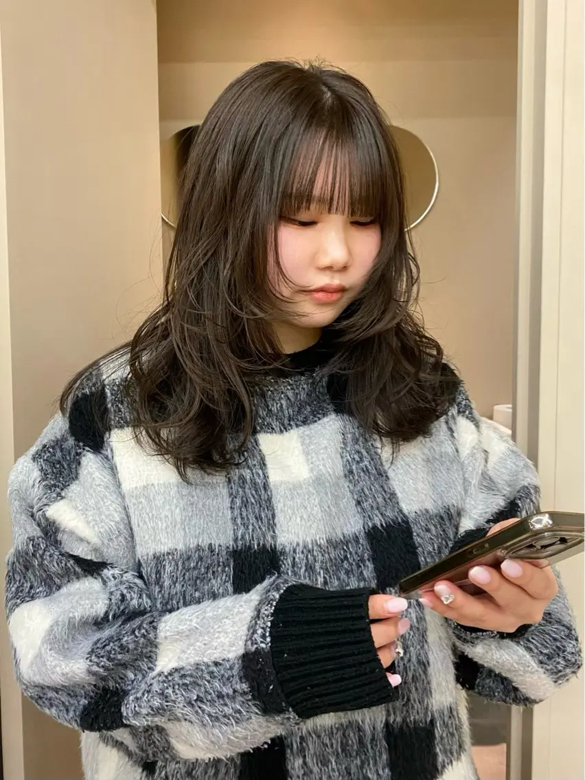 ミディアム レイヤーカット カット 伊藤朱音/栄/ レイヤーカットのヘアスタイル