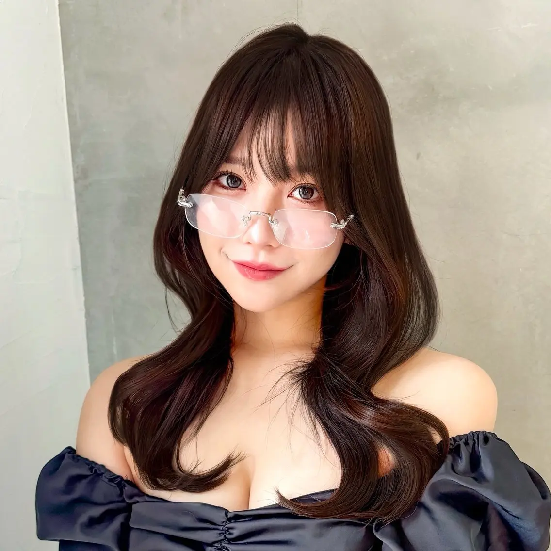 ロング くびれヘア 顔周りカット 韓国風ヘア 小顔カット カット ヘアカラー トリートメント 🤍aimi🤍 ウルフ/韓国ヘアのヘアスタイル