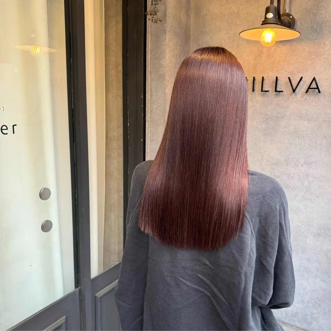 ロング カラー カシス イルミナカラー トリートメント 酸熱トリートメント ヘアカラー トリートメント 🫧透明感カラー 🫧 ジルバ清水南海のヘアスタイル
