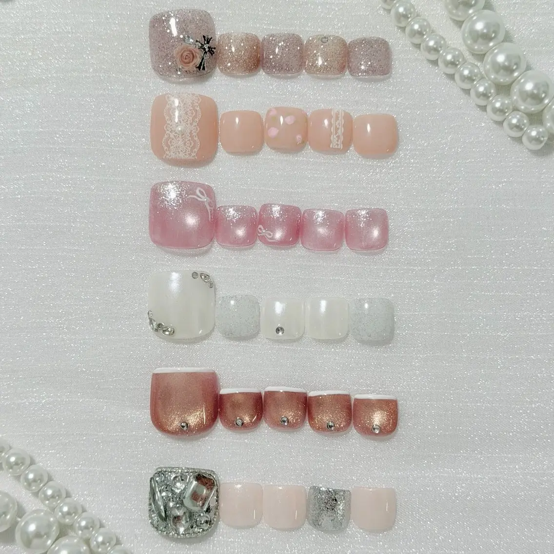 ネイル フットネイル Minou. (ミヌー)のネイルデザイン