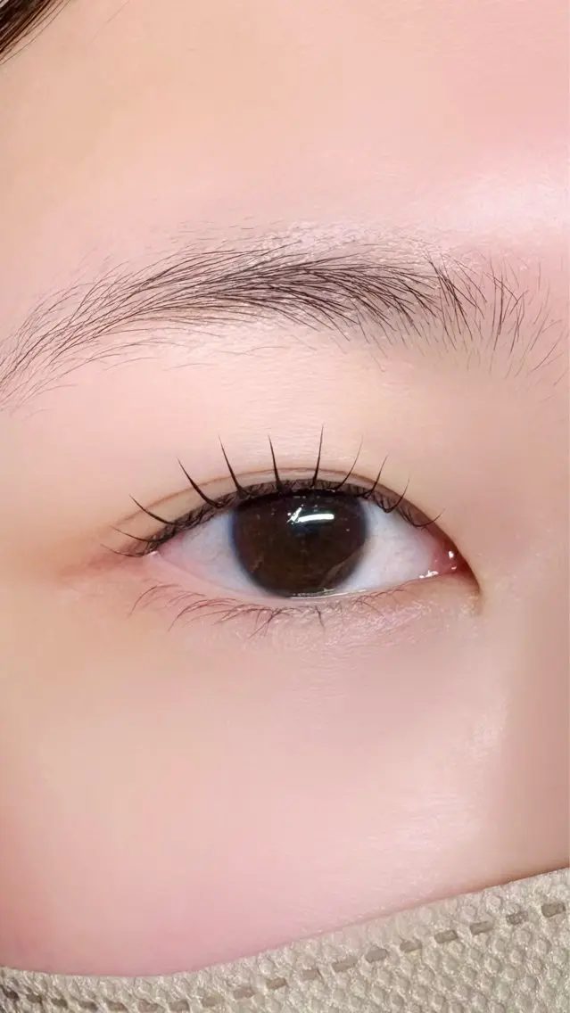 マツエク・マツパ MILL HELEN 大久保 花香の眉毛・アイブロウイメージ