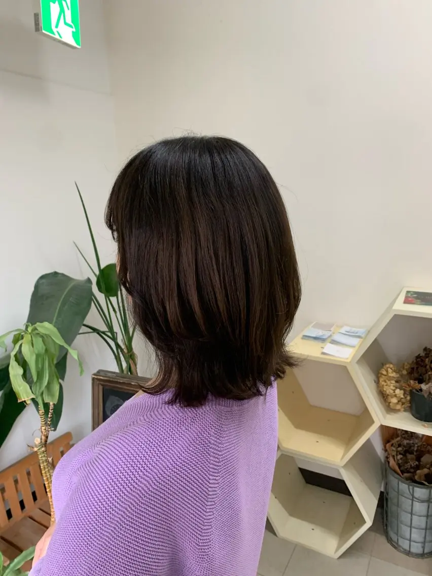 ミディアム カット ヘアカラー 透明感カラー wacoのヘアスタイル