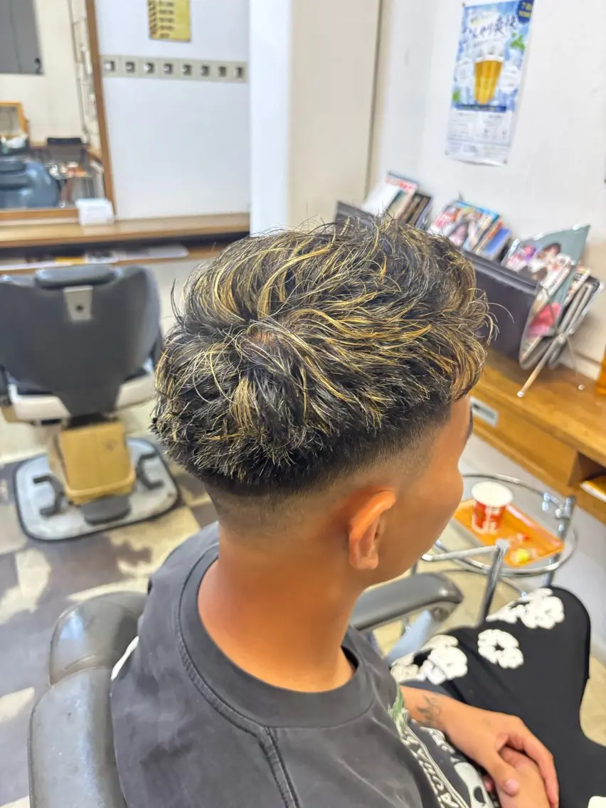 ショート カラー メンズ カット ヘアカラー BRAS 東のヘアスタイル