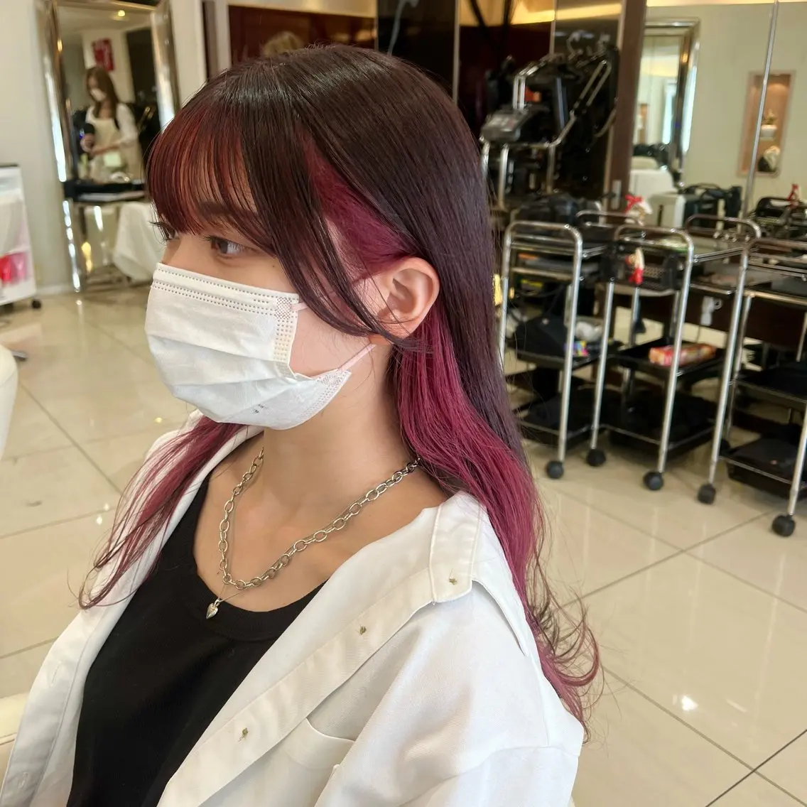 ロング カラー インナーカラー ヘアカラー 透明感カラー/ くびれヘア/館岡俊平のヘアスタイル