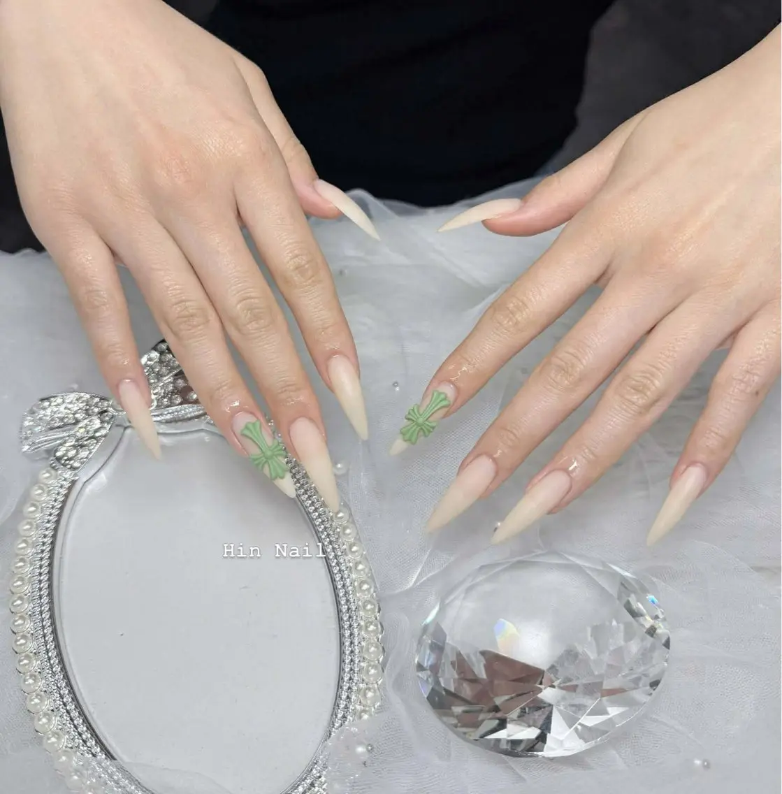 ネイル ハンドネイル Hin Nail 日本橋店のネイルデザイン
