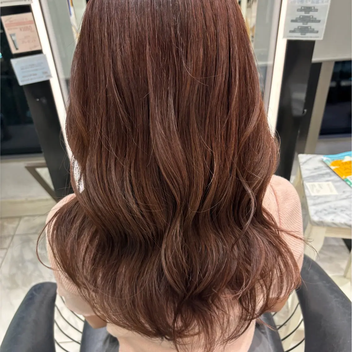 セミロング ヘアカラー 🌸銀座No.1パー マ🌸いでいあやのヘアスタイル