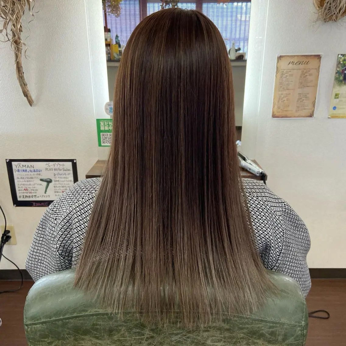 セミロング カラー 伸ばしかけ カット ヘアカラー トリートメント 💜推しインナー カラー/菊池柊真💜のヘアスタイル