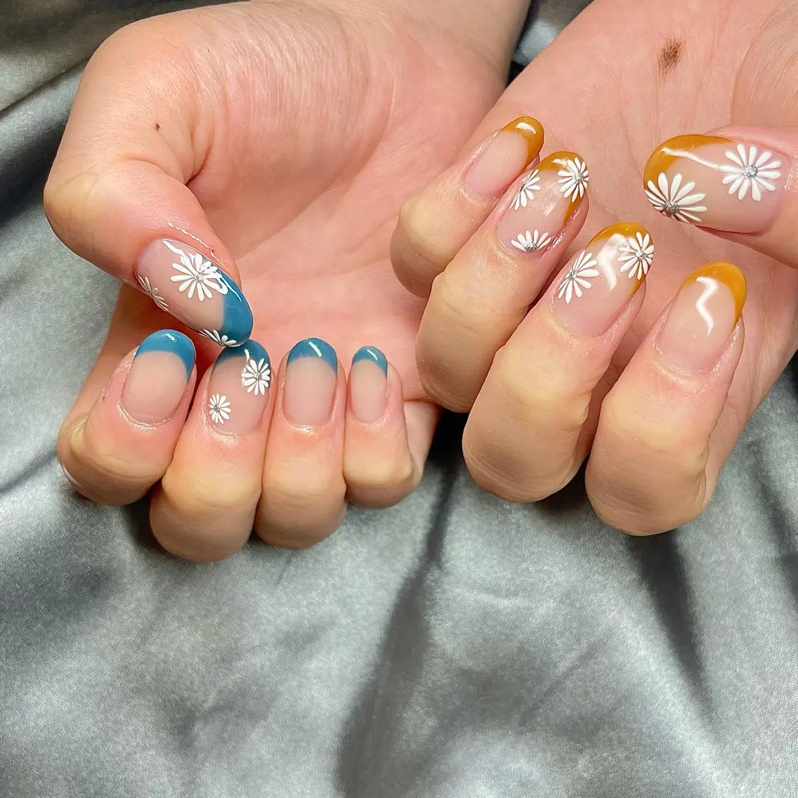 セミロング カラー パーマ ヘアアレンジ メンズ キッズ ネイル マツエク・マツパ アイブロウ フレンチネイル el. by Aoのネイルデザイン