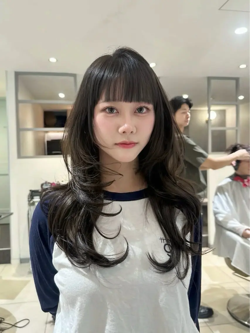 ロング カット ヘアカラー トリートメント 🎀LUNA🎀 レイヤーカット/艶髪のヘアスタイル