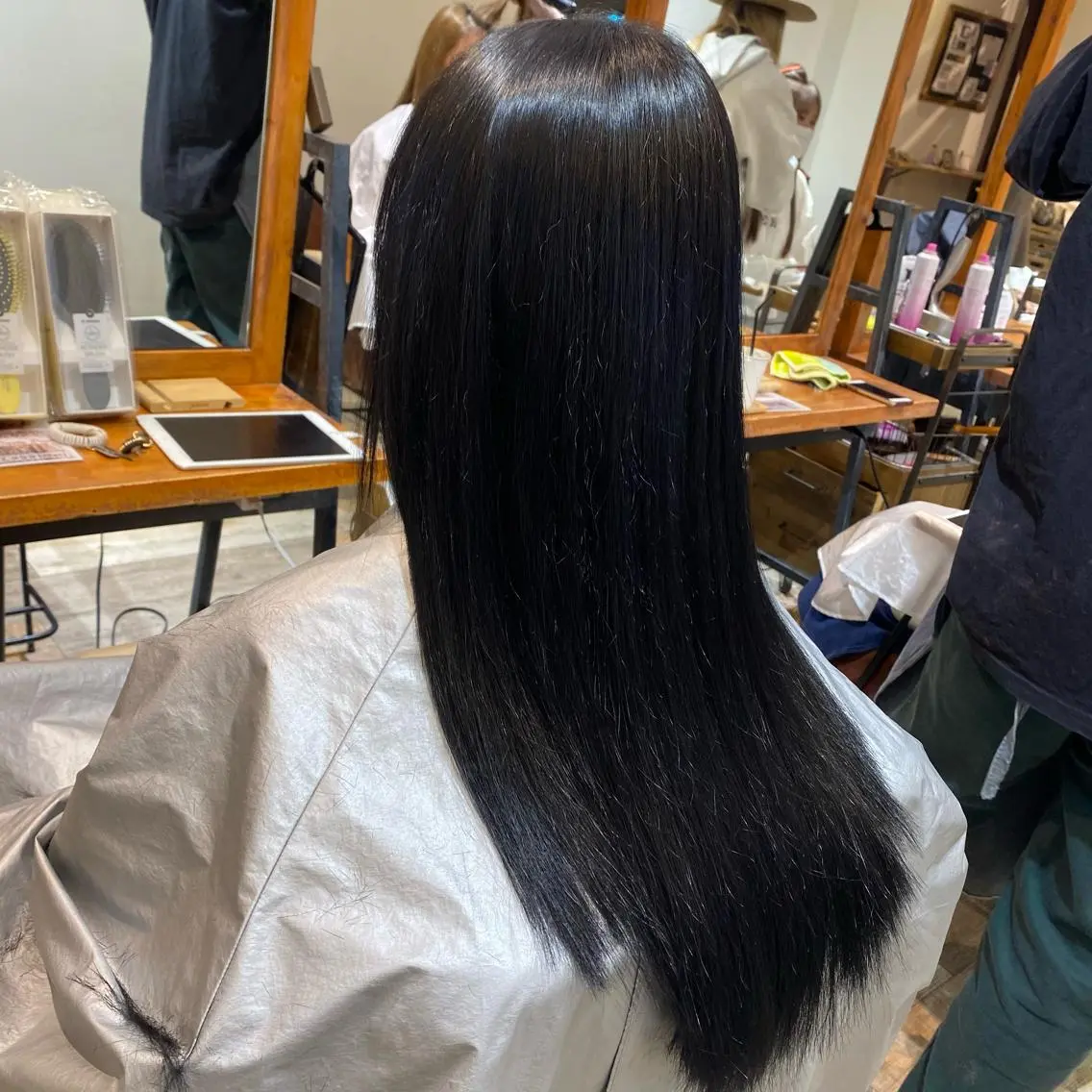 ロング カラー カット ヘアカラー トリートメント エクステ 韓国風・ブリーチなし ・あり後藤 一斗店長のヘアスタイル