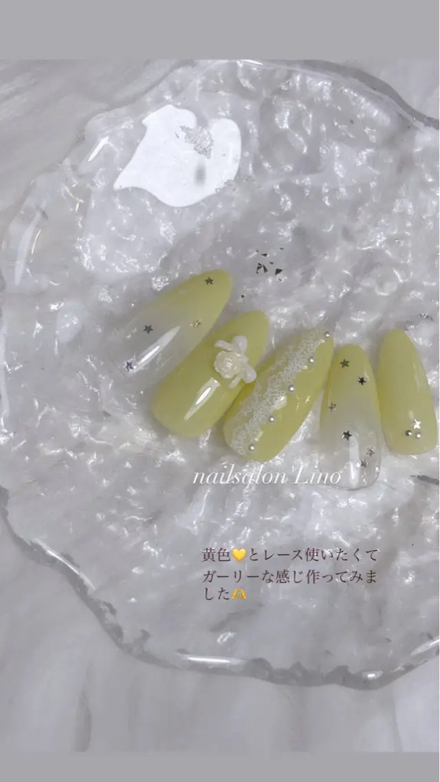 ネイル 春ネイル 黄色 ハンドネイル Lino𓂃⟡.· Chizuruのネイルデザイン